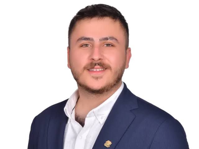 CHP GENÇLİK KOLLARINDAN İSTİFA